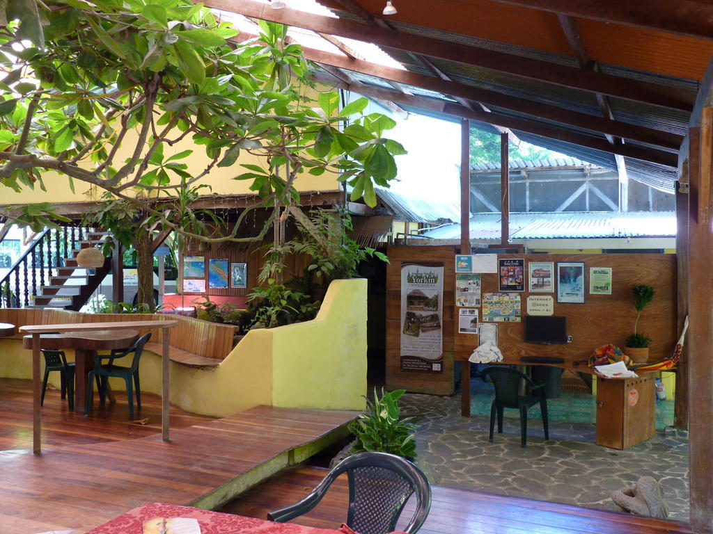 Cabinas Montesol Puerto Viejo de Talamanca ภายนอก รูปภาพ